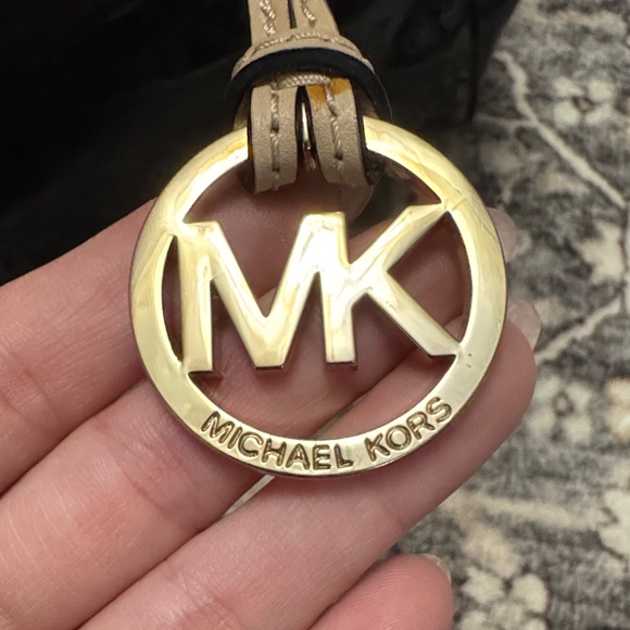 Michael Kors Black and Tan Satchel - Picture 2 of 8